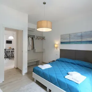 https://cartolina-apartment.taorminaitalyhotels.com