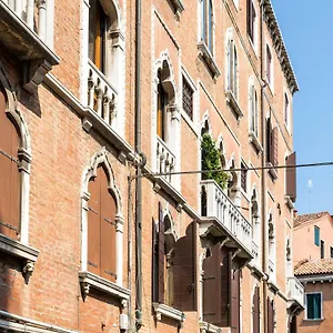 San Zaccaria Apartment
